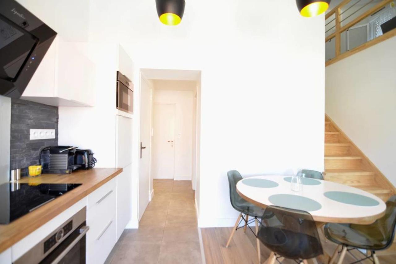 Coco Elaura Modern Duplex With 2 Bedrooms And A Balcony In *
